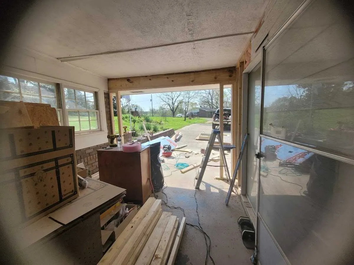 Air movers and dehumidifier for Water Mitigation Services in Sugar Grove